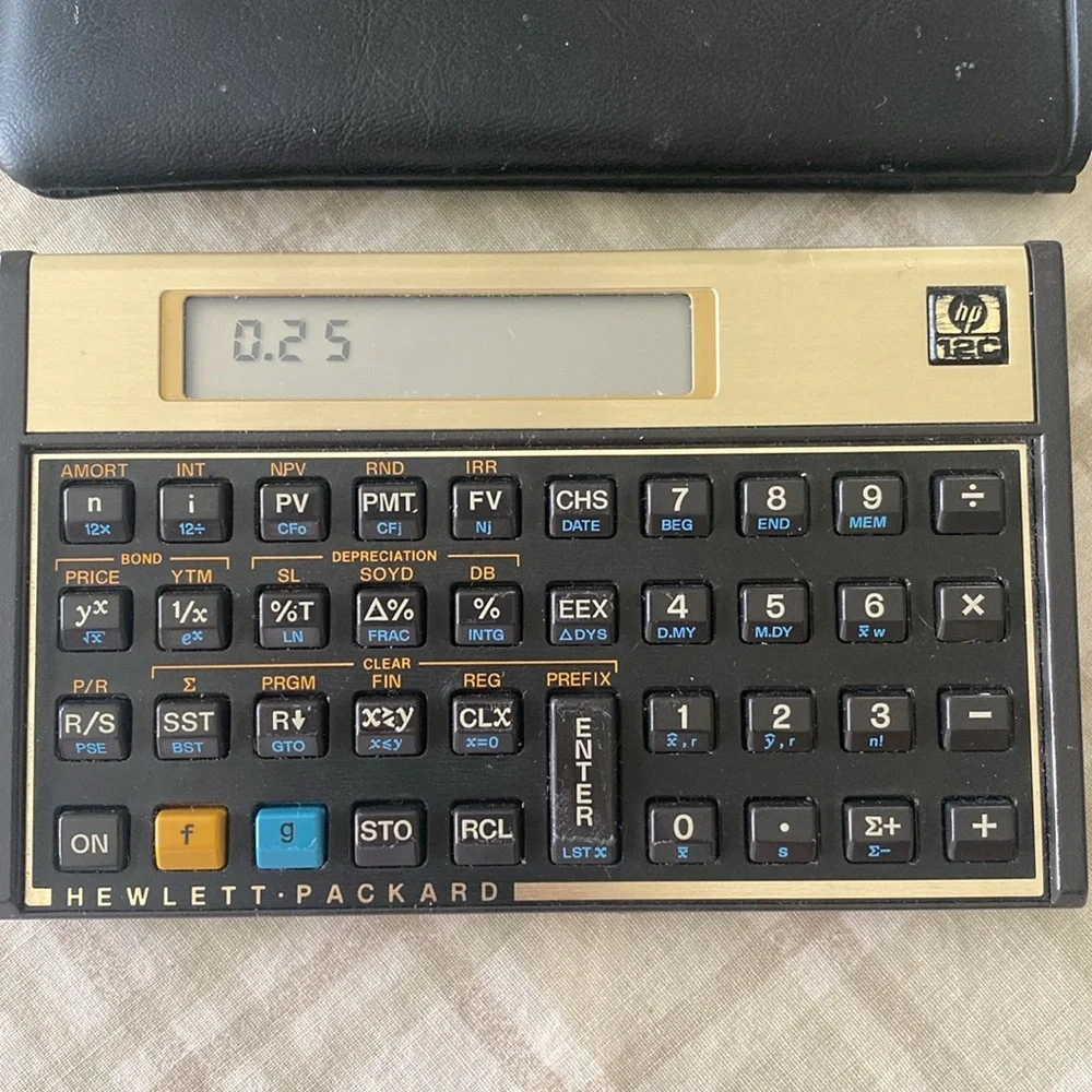 Hewlett-Packard Vintage(1987) HP 12C Financial Calculator 2747A51096.Made in USA